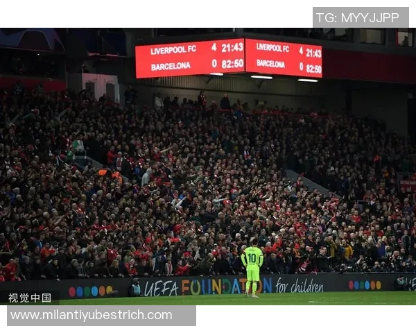 罗贝托与阿尔巴合影留念感慨岁月流逝祝福未来一切顺利 罗贝托与阿尔巴合影留念感慨岁月流逝祝福未来一切顺利