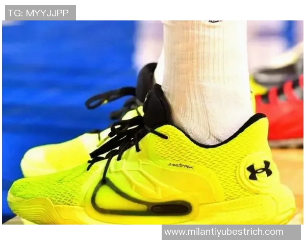 球鞋媒体曝光詹姆斯众多未发售Sample鞋款引发球迷热议 球鞋媒体曝光詹姆斯众多未发售Sample鞋款引发球迷热议